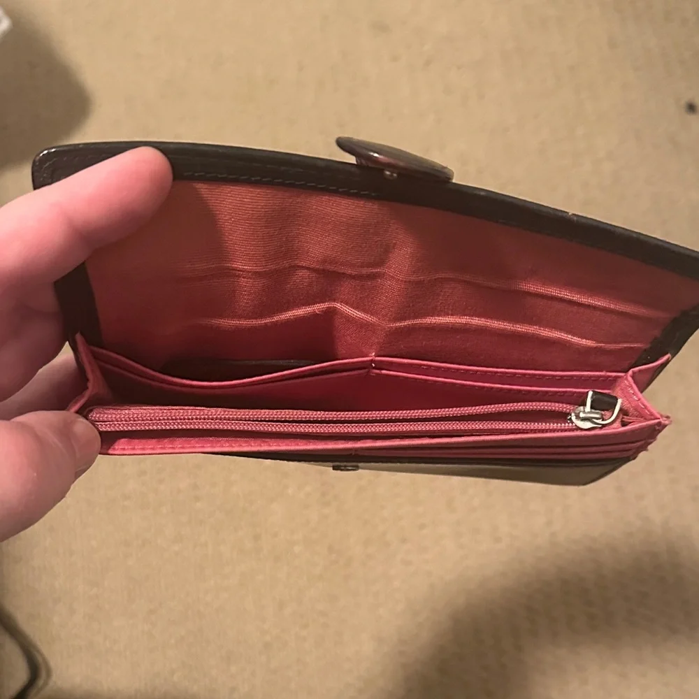 HOBO women’s Wallet - Picture 4 of 5